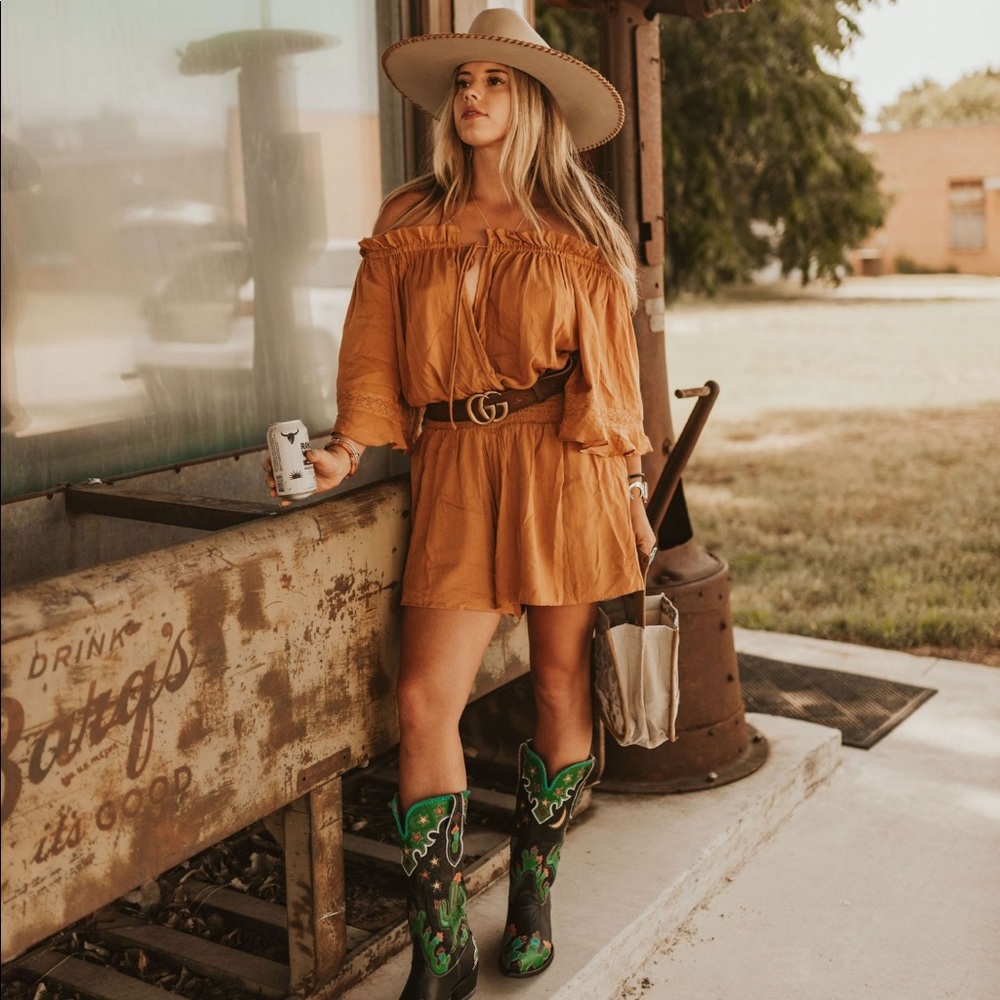 Canton Open Shoulder Romper
